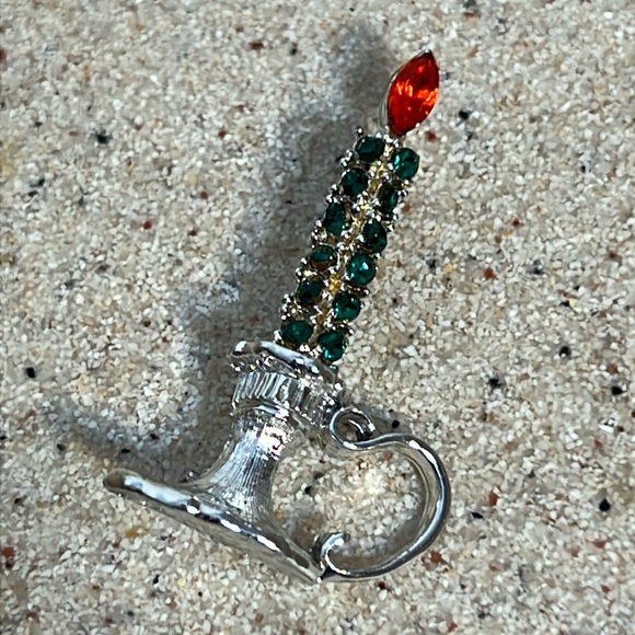 Vintage Dodds Christmas Candle Brooch Green Orange Rhinestones Silver Tone - Picture 1 of 8